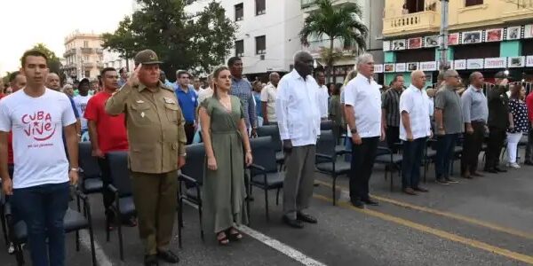 Conmemoran en Cuba proclamación del carácter socialista de la Revolución