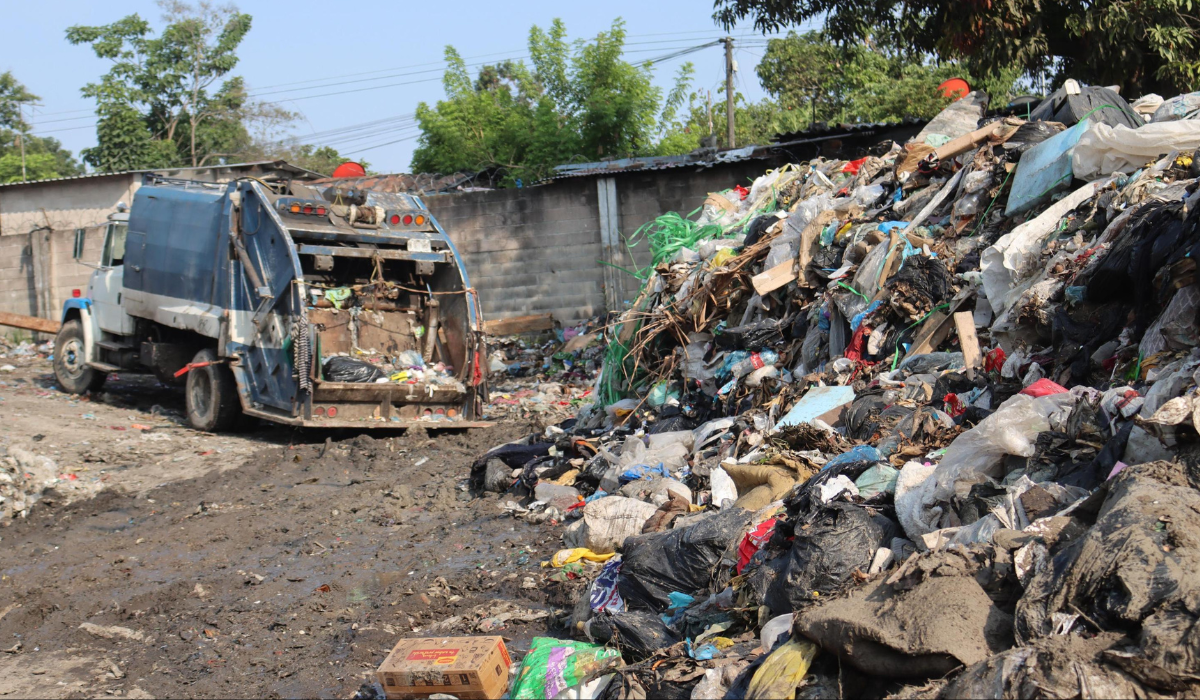 Empleados municipales de San Martín afectados en su salud por promontorios de basura