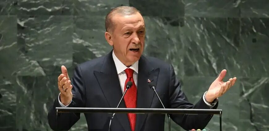 Erdogan protesta por uso de “los colores LGBT” en la ONU.