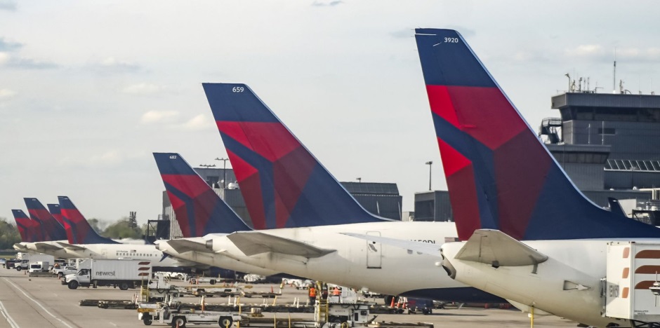 Incidente de diarrea obliga a un vuelo de Delta con más de 300 pasajeros a dar la vuelta y regresar a Atlanta.
