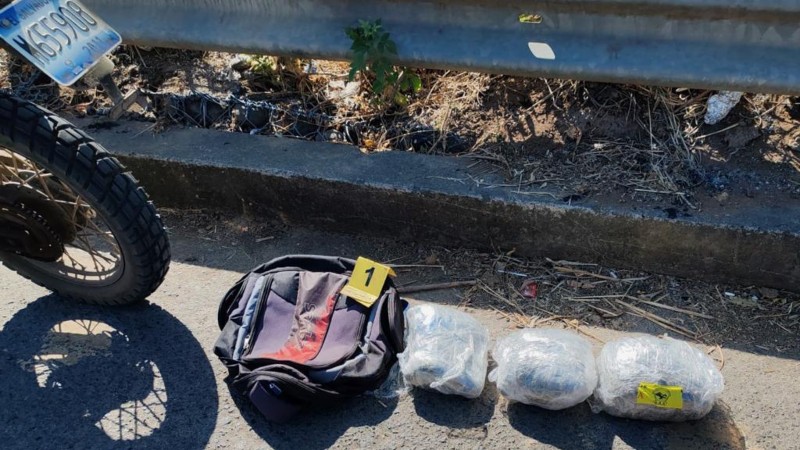 Sujeto es detenido cuando transportaba droga en San Francisco Menéndez