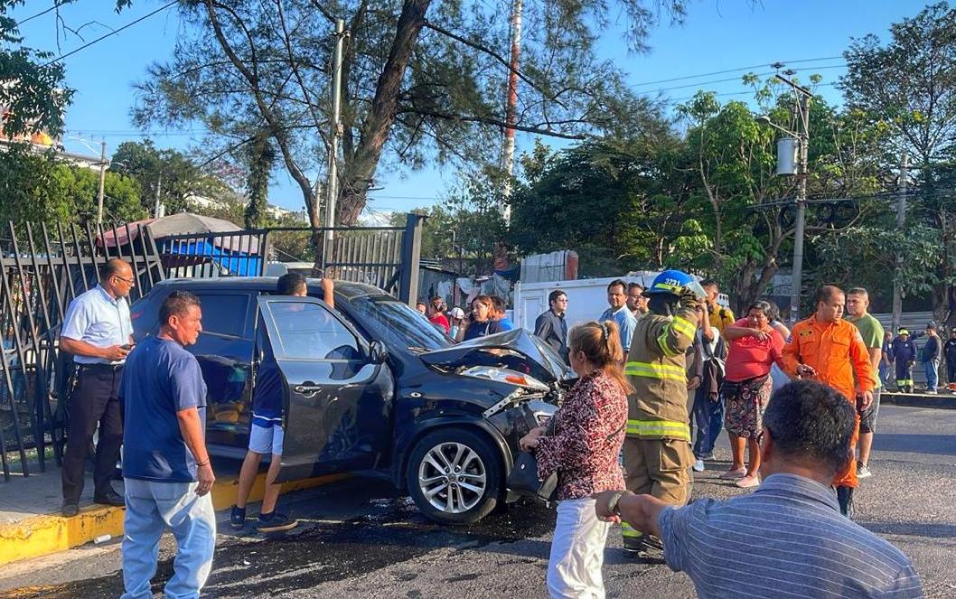Accidente de tránsito en San Salvador