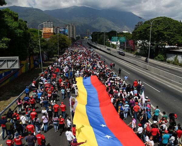 Sanciones de EEUU contra Venezuela causan pérdidas a su PIB por unos 700.000 millones de dólares, dice vicepresidenta