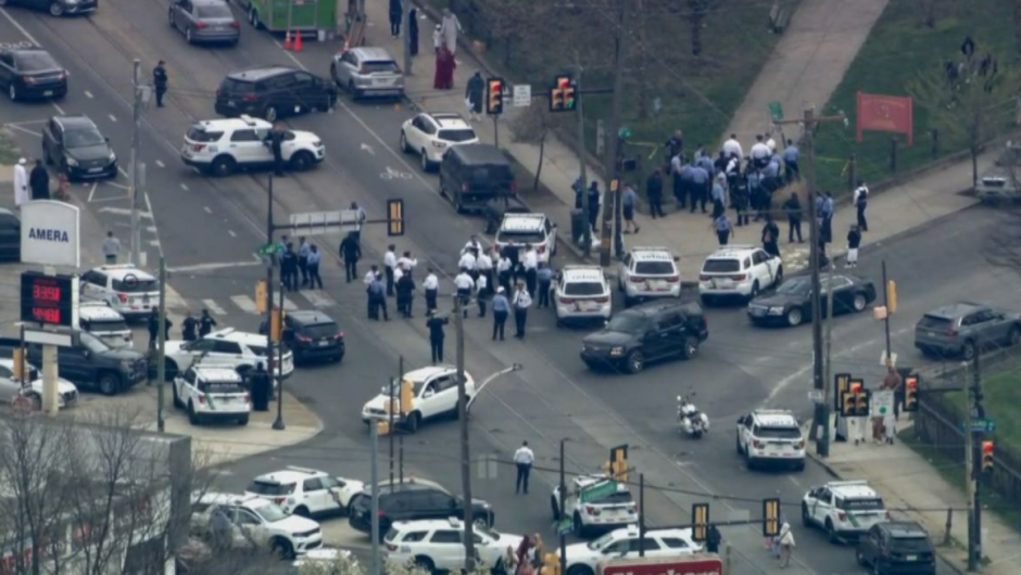 Policía responde a un tiroteo en medio de una gran multitud en Filadelfia, aún no se reportan heridos