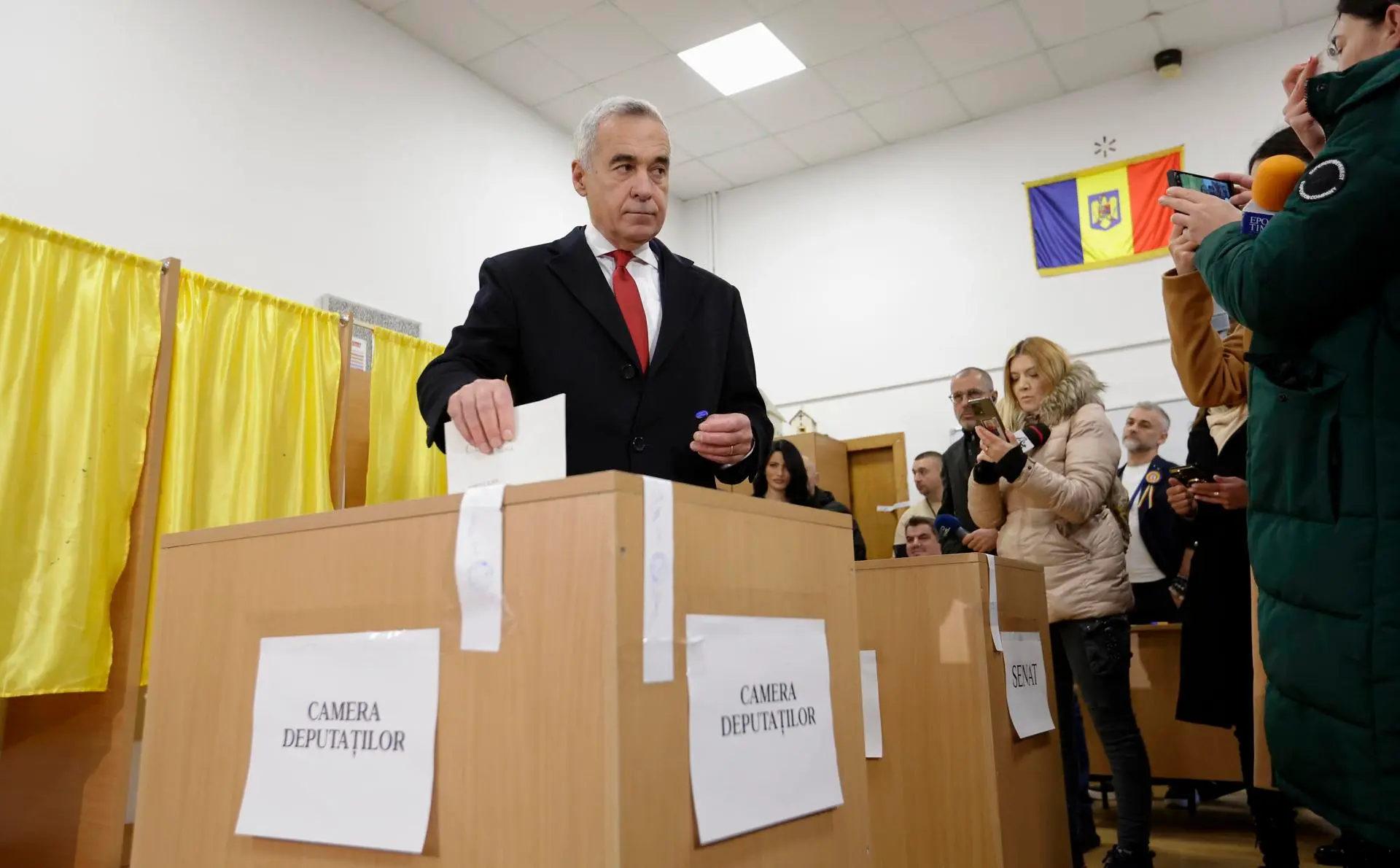 Rumanía repetirá las elecciones presidenciales el 4 de mayo tras anularlas por injerencia rusa