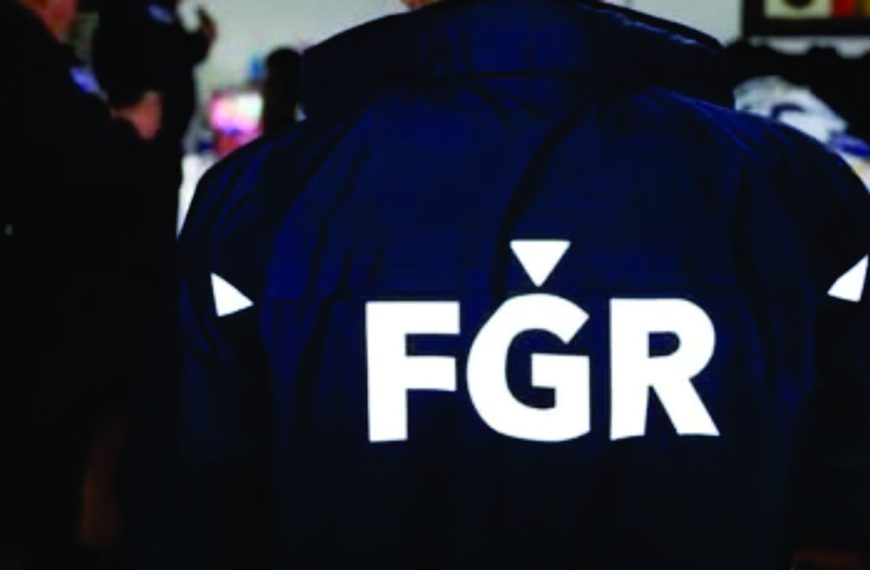 FGR y PNC, capturaron a seis personas acusadas de contrabando de celulares de alta gama y consolas de videojuegos desde Estados Unidos.