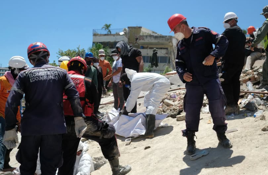 ¡AUMENTA NUMERO DE FALLECIDOS! MÁS DE 3,600 PERSONAS HAN PERDIDO LA VIDA TRAS LOS TERREMOTOS EN VENEZUELA!
