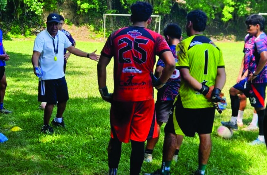 CSD. Vendaval de Apopa, presento a Milton “Tigana” Meléndez como su nuevo tecnico.